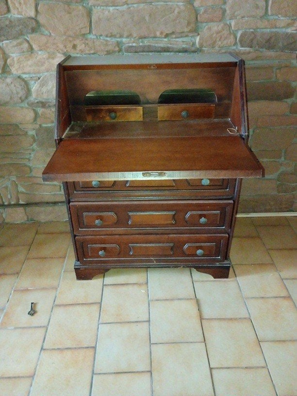 zeer oud bureau, Ophalen