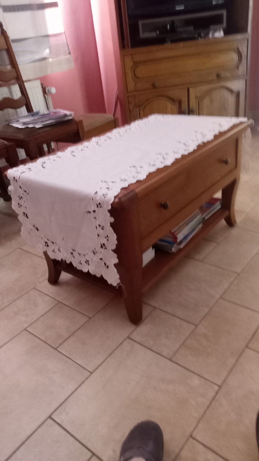 av chemin table blanc crème entourée fleurs brodées lo 146cm, Maison & Meubles, Neuf, Nappe, 74 cm, Blanc