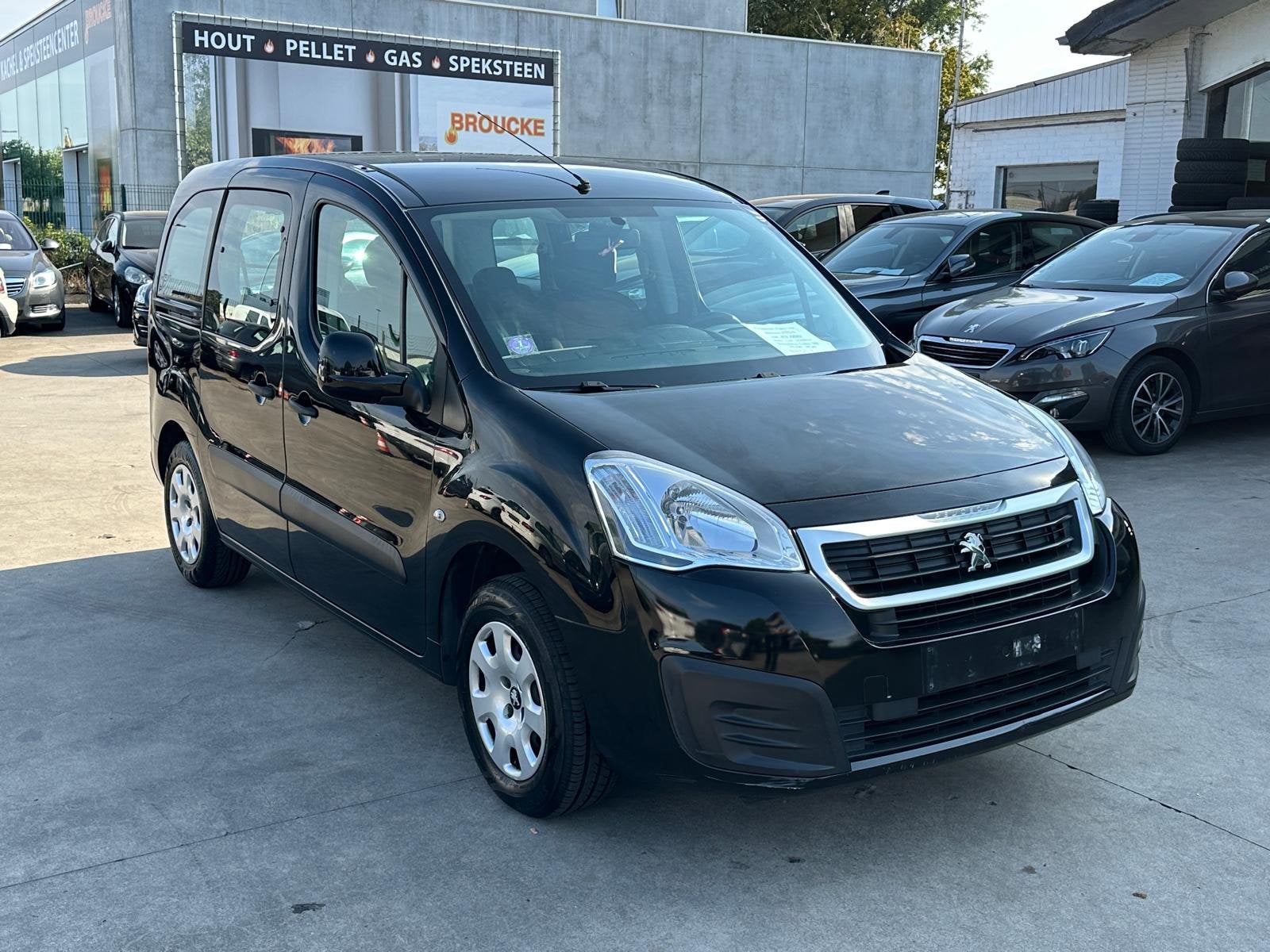Peugeot Partner 1,6 L Essence Euro 6b, Autos, Achat, Euro 6, Entreprise, 72 kW