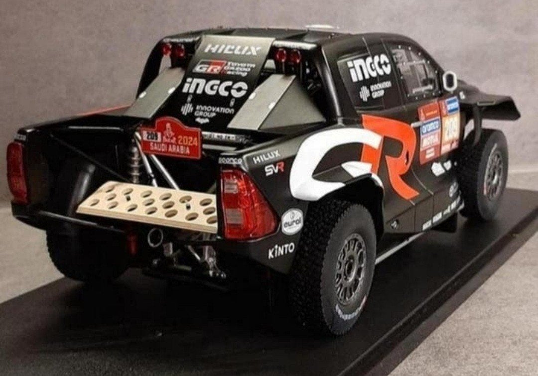 GR/1:18/Toyota Hilux EVO#209/7 The Rally Dakar 2024/Nieuw, Enlèvement ou Envoi, Neuf, Voiture, Autres marques