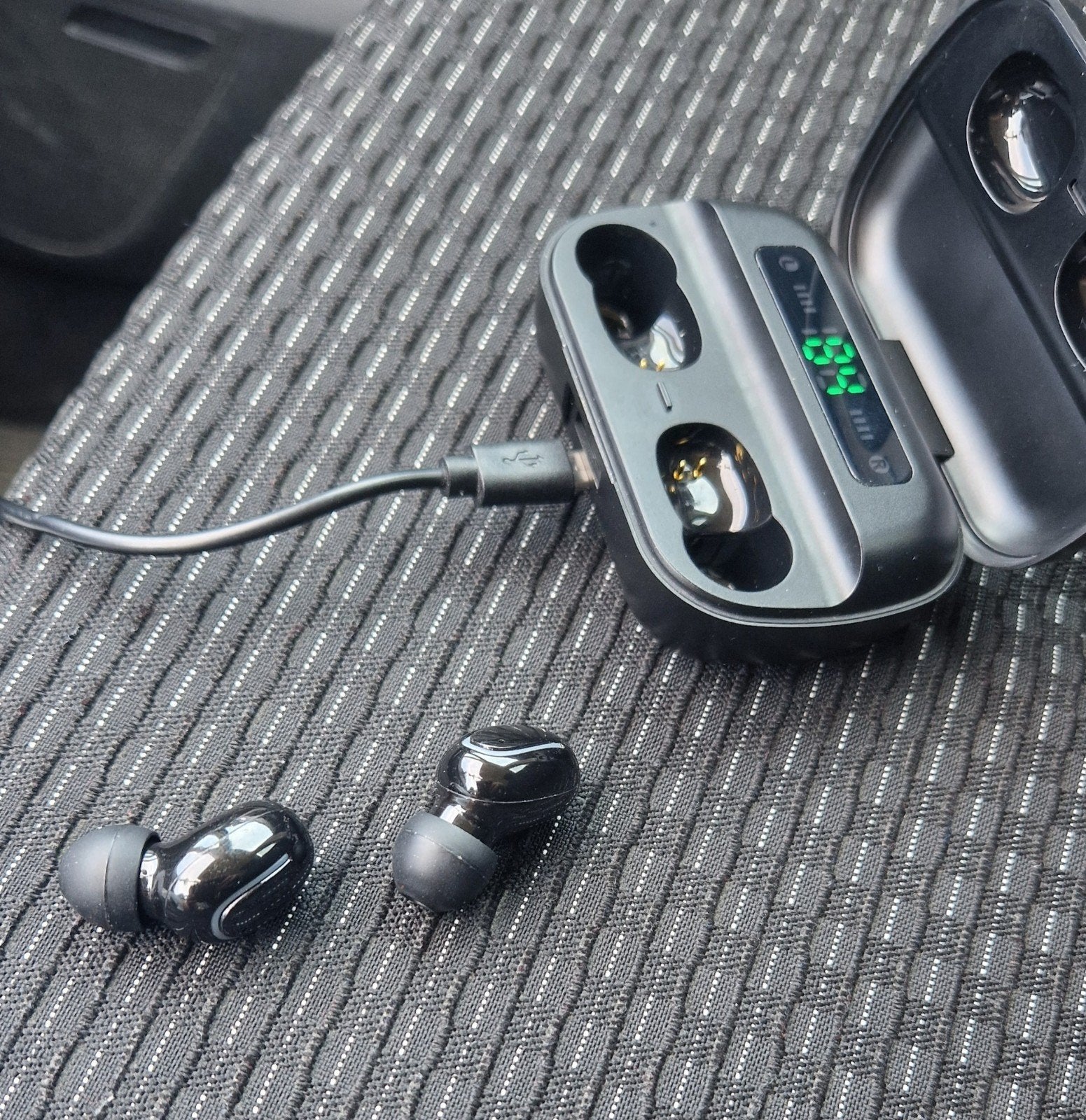 Écouteurs/oreillettes TWS, Télécoms, Téléphonie mobile | Écouteurs, Comme neuf, Bluetooth, Enlèvement, Intra-auriculaires (In-Ear)