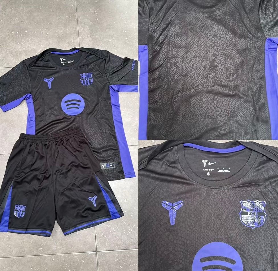 Sportkleren, Ophalen, Zo goed als nieuw, Voetbal