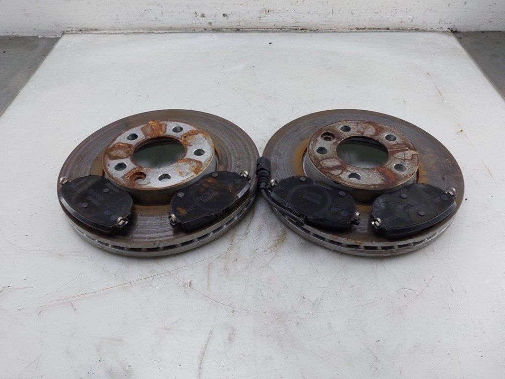 DISQUES AVANT (LA PAIRE) ABS Transporter T6 (|7E0615301D|), Utilisé, Volkswagen