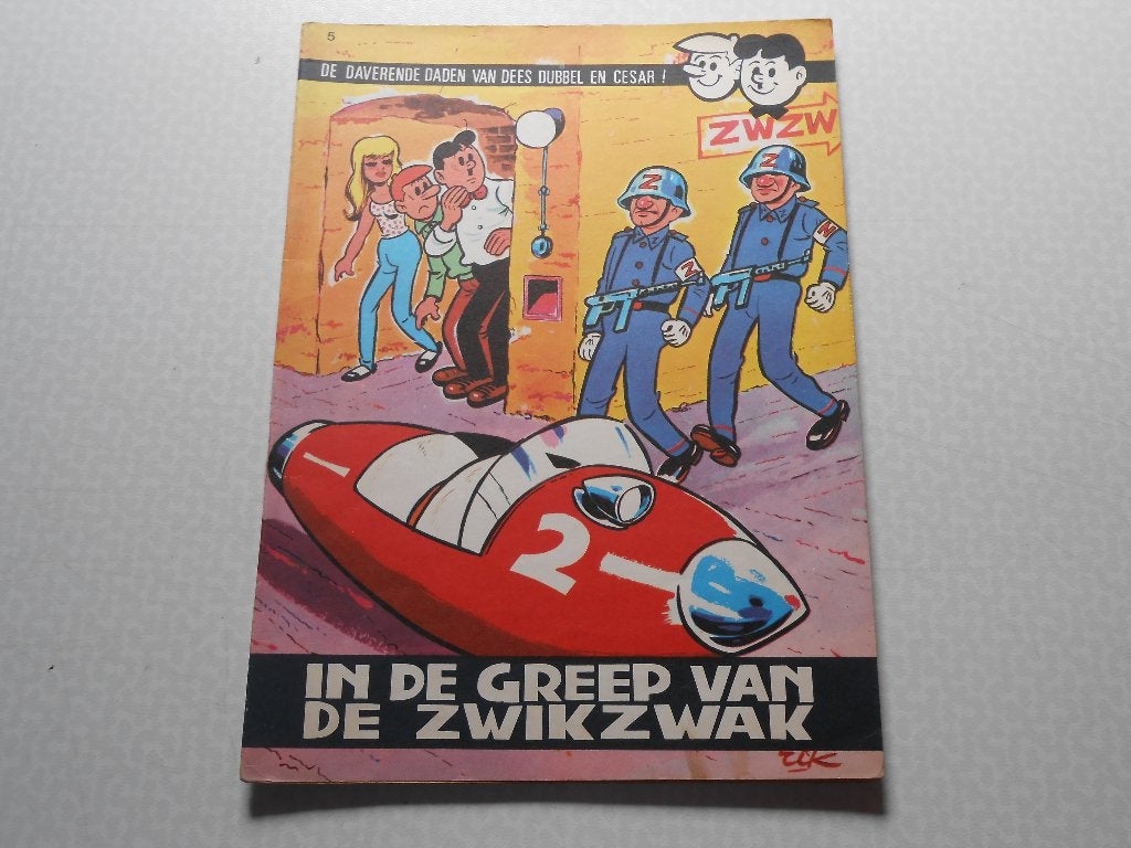 Dees dubbel en cesar 5 In de greep van de Zwikzwak 1966 1 s., Boeken, Eén stripboek, Rik Clément, Ophalen of Verzenden, Zo goed als nieuw