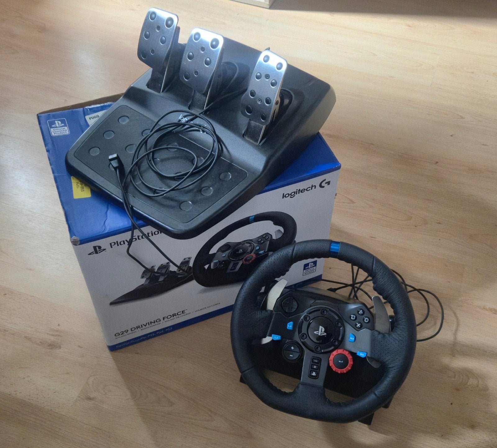 G29 Stuurwiel + Pedalen // GEEN Versnellingsbak!, Games en Spelcomputers, Ophalen, Zo goed als nieuw, Stuur of Pedalen, PlayStation 4