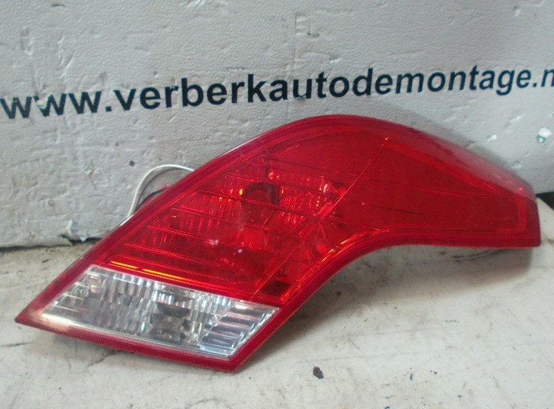 ACHTERLICHT RECHTS ACHTERKLEP Focus 2 C+C (6n41-13a602a), Auto-onderdelen, Gebruikt, Henry-Ford-Straße  1
50735  Köln, DE, Ford-Werke GmbH