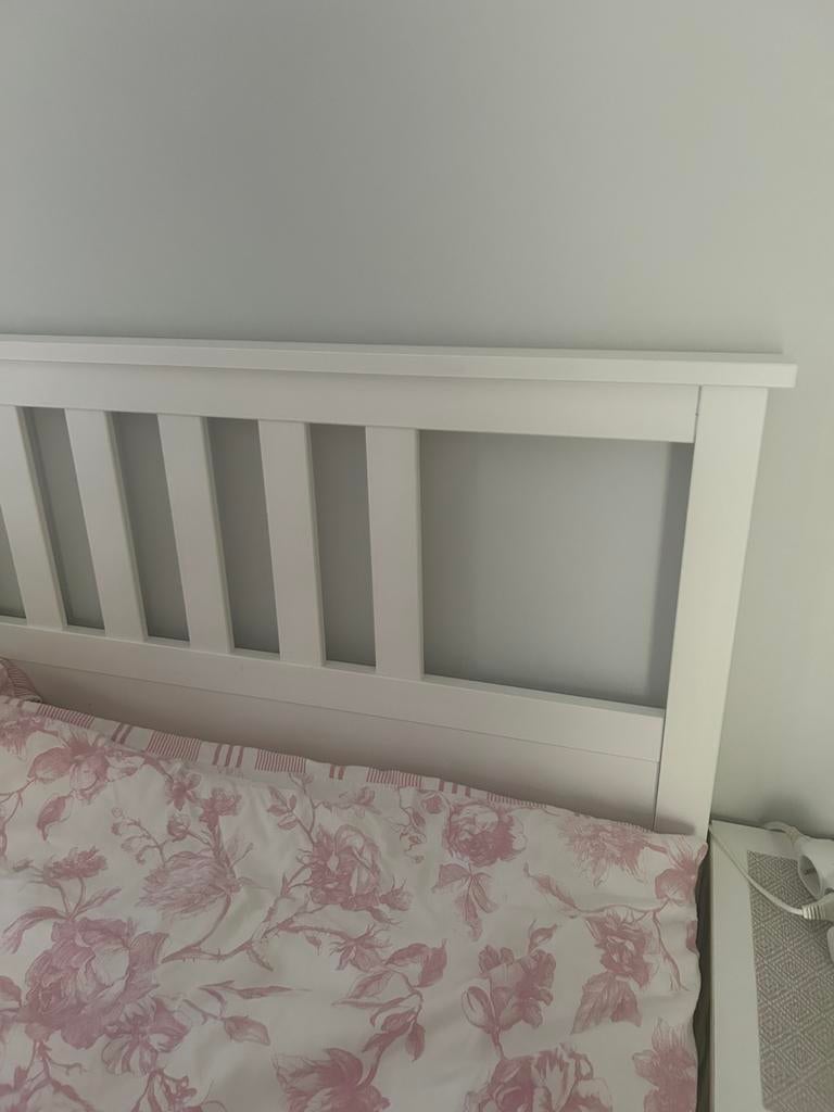 Bed 180 met lattenbodem, Huis en Inrichting, Slaapkamer | Bedden, Ophalen, Zo goed als nieuw