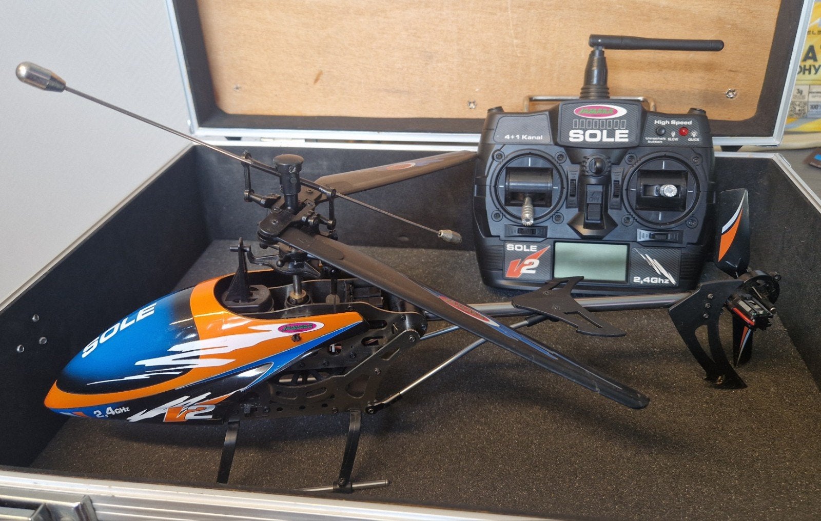 Modélisme avion - Jamara 2,4 Ghz, Enlèvement ou Envoi
