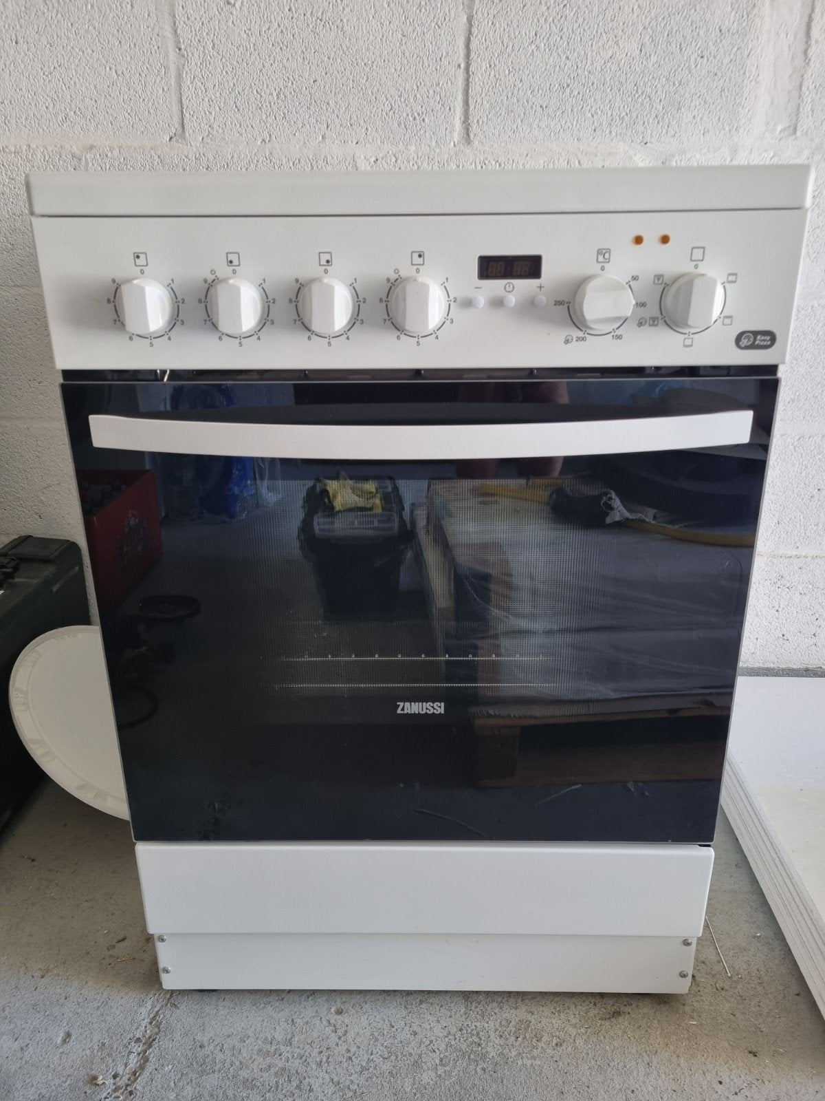 Zanussi oven - fornuis, Elektronische apparatuur, Ophalen, Gebruikt, Keramisch, 4 kookzones