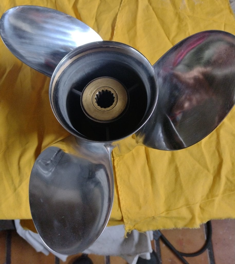 Propeller suzuki, Enlèvement, Comme neuf, Moteur et Technique, Bateau à moteur
