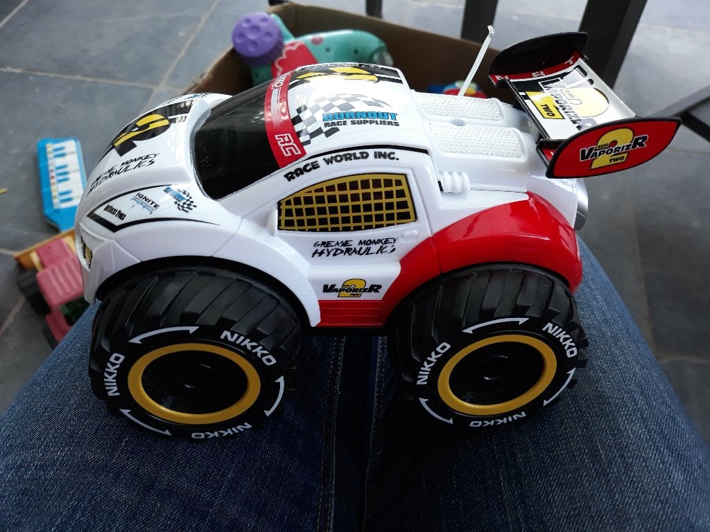 nikki raceauto, Kinderen en Baby's, Speelgoed | Overig, Ophalen of Verzenden
