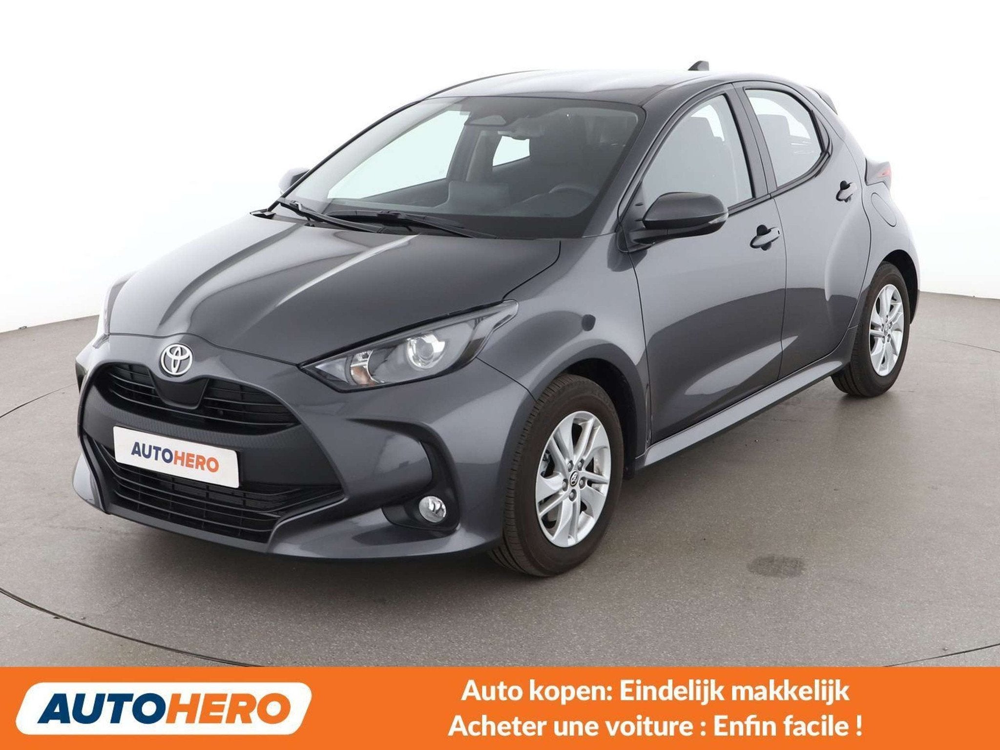 Toyota Yaris 1.5 Hybrid Active (automatique), Autos, Argent ou Gris, Achat, 116 ch, Noir