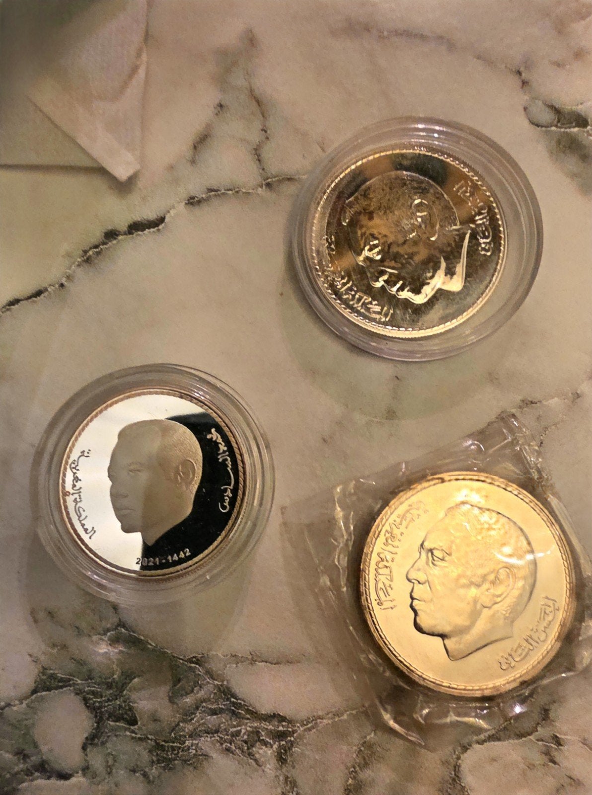 Dit is een Marokkaanse herdenkingsmunt van 50 dirham 3, Ophalen of Verzenden