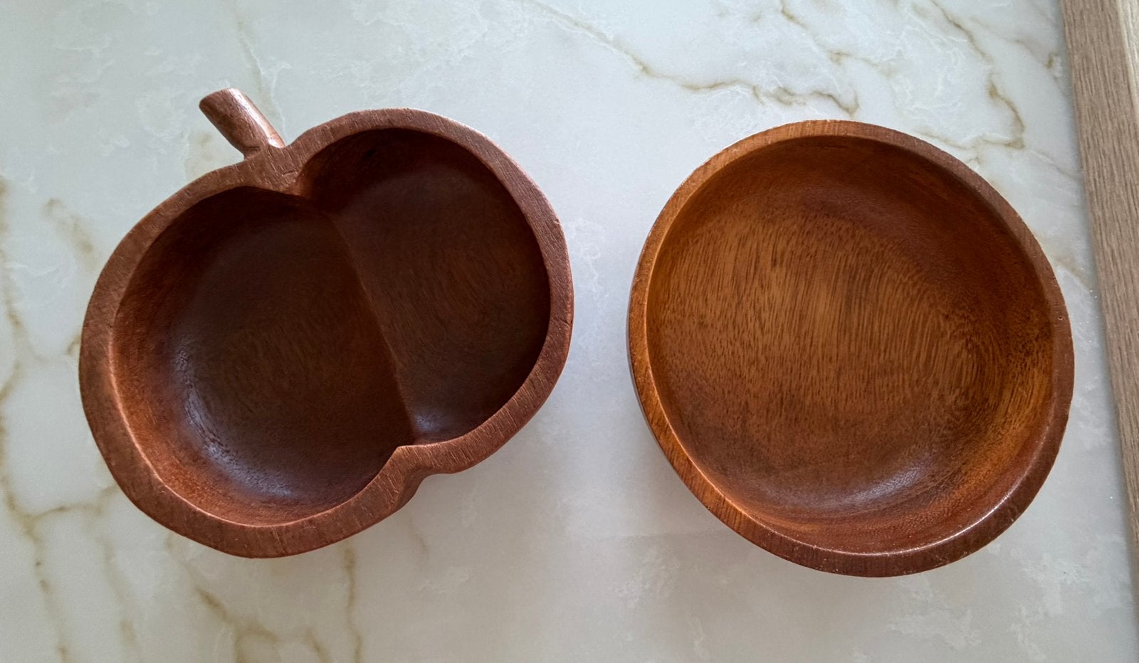 2 mooie houten aperitiefschaaltjes, Ophalen, Zo goed als nieuw