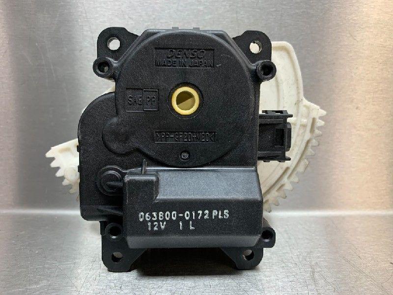 ACTIONNEUR MOTEUR VOLET CHAUFFAGE Toyota RAV4 (A3), Utilisé, Toyota