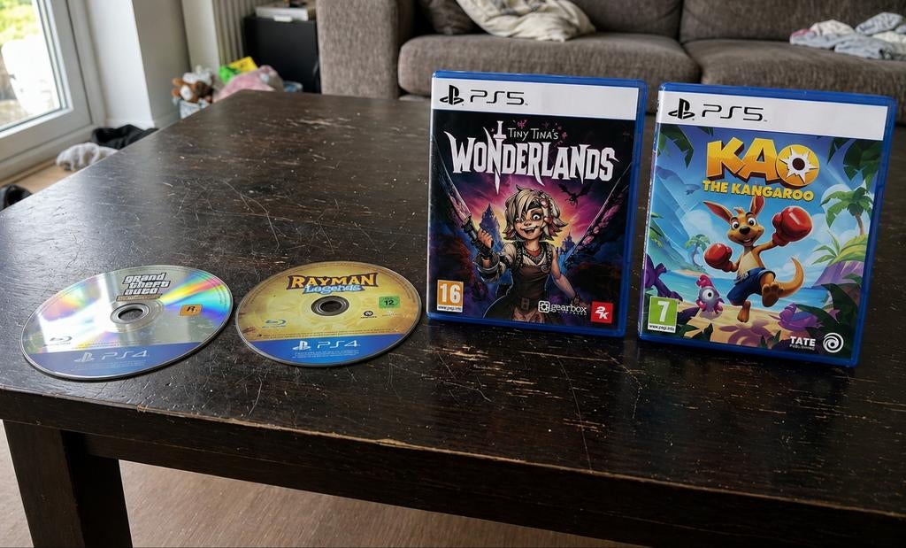 Ps5-4 games, Enlèvement