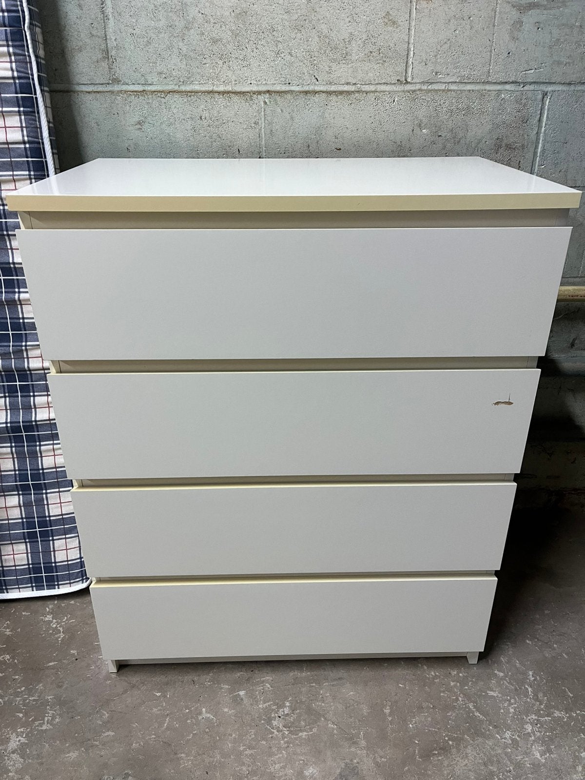 Ikea malm ladekast, Enlèvement, Utilisé
