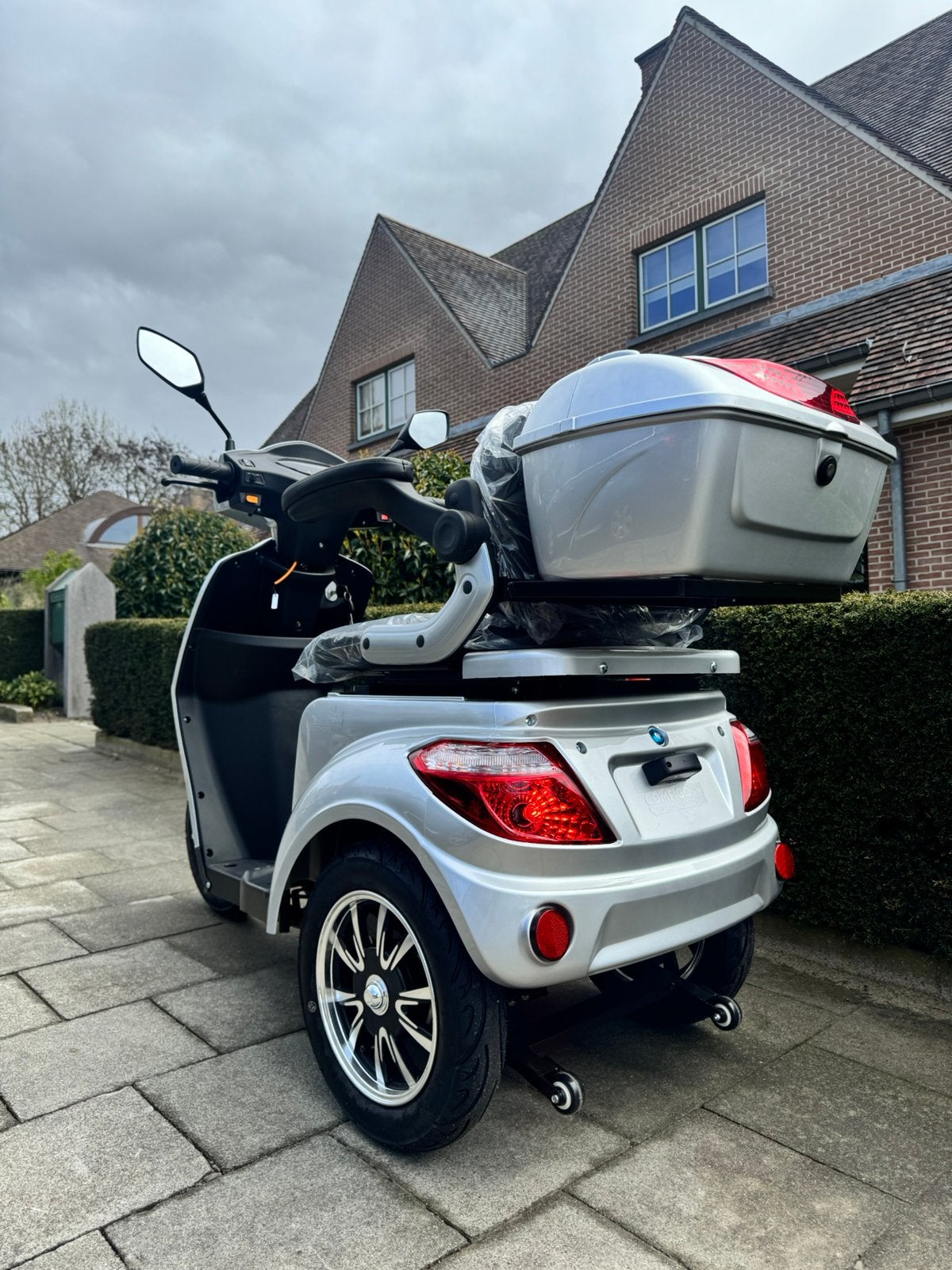 Voiturette électrique Comfigo 25 km/h Scootmobiel (nouveau), Divers, Enlèvement ou Envoi, Pliant, Neuf, Fauteuil roulant électrique