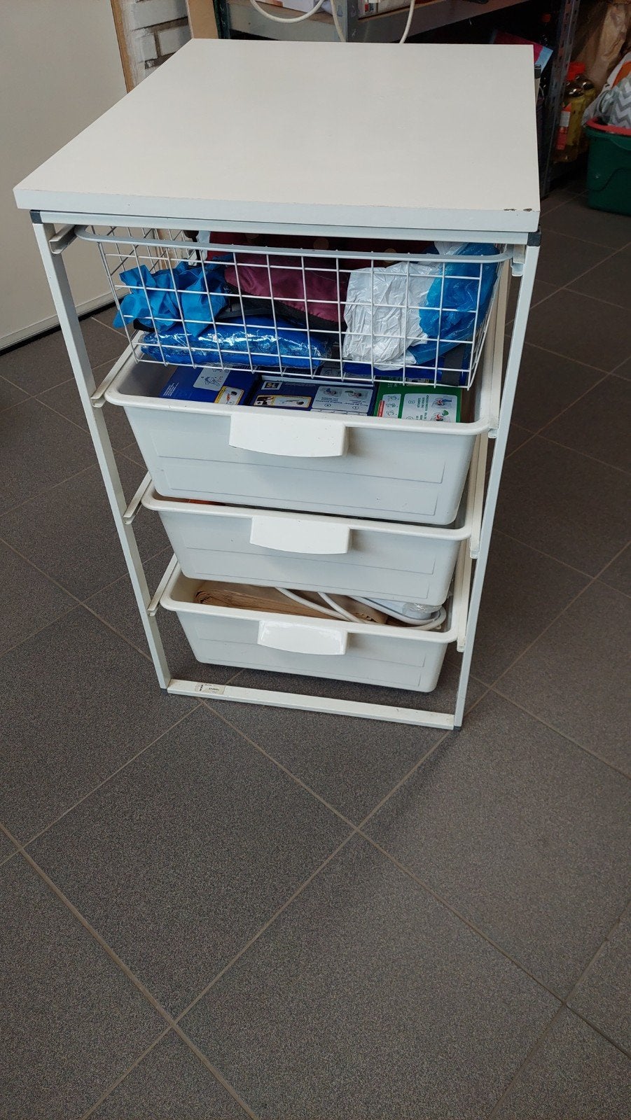 Rangement buanderie avec bacs, Maison & Meubles, Enlèvement