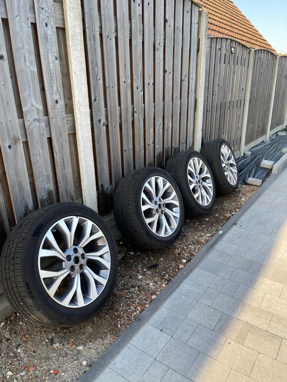 Originele OEM 21" Range Rover Velgen | Complete Set, Auto-onderdelen, Banden en Velgen, Ophalen, Gebruikt, 275 mm, Banden en Velgen