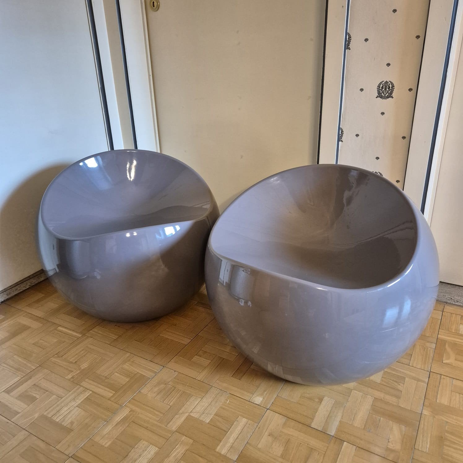 Set van 2 originele Dupont Finn Stone Ball Chairs – Space Ag, Enlèvement, Gris