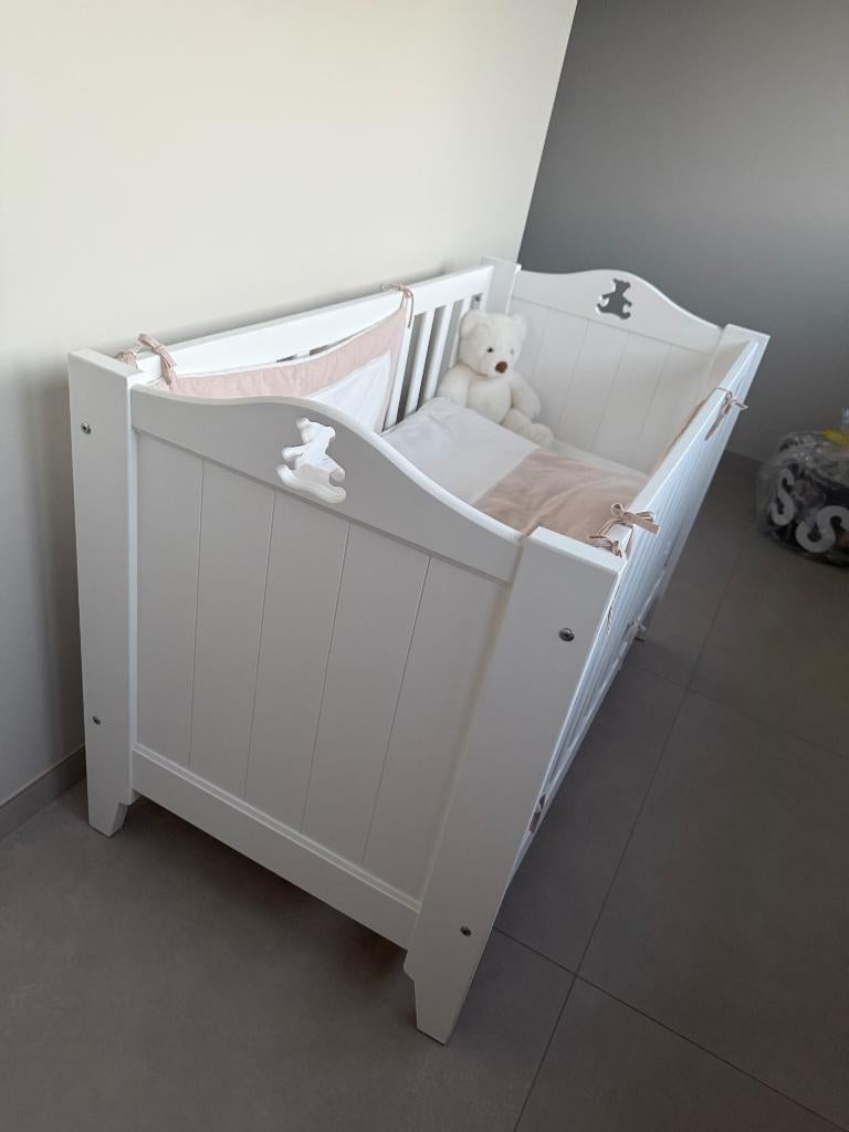Babybedje inclusief lakens, Kinderen en Baby's, Ophalen, Nieuw, Ledikant