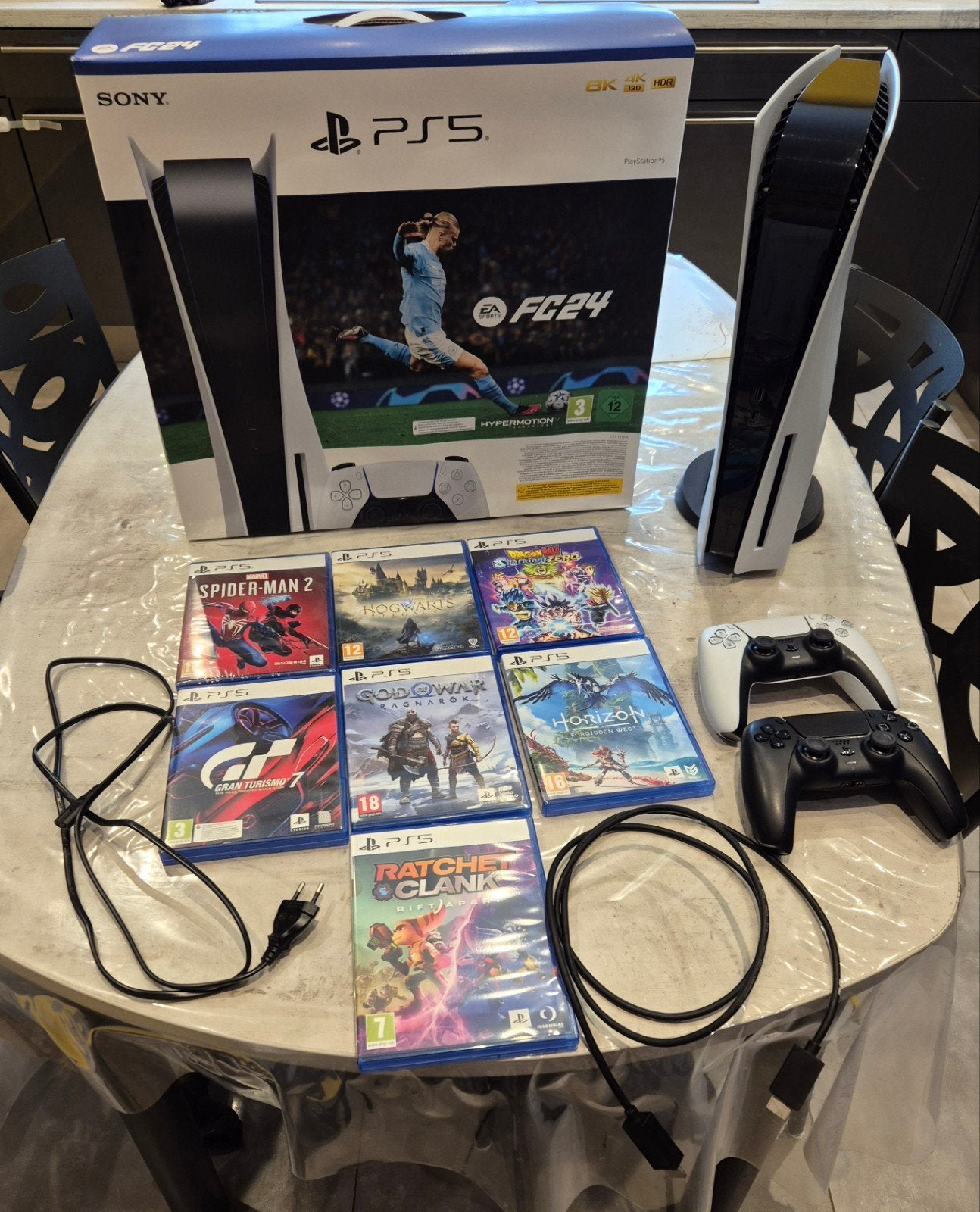 PlayStation 5 avec 2 manettes et 7 jeux, Consoles de jeu & Jeux vidéo, Enlèvement, Comme neuf, Playstation 5