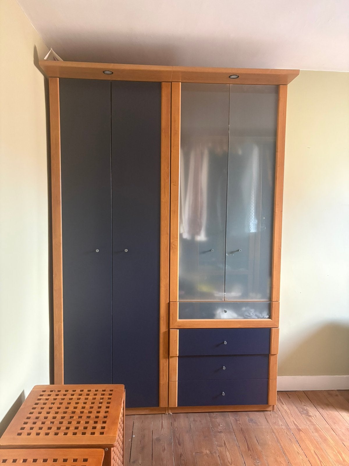 Penderie et armoire, Enlèvement, Comme neuf