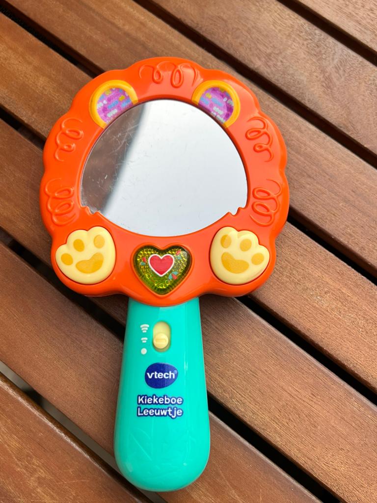 Vtech Kiekeboe leeuwtje, Enfants & Bébés, Jouets | Vtech, Enlèvement, Comme neuf