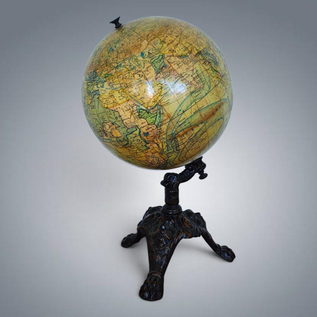Globe terrestre Ancient Antiquité  J.Lebègue France 1900, Maison & Meubles, Accessoires pour la Maison | Globes, Enlèvement