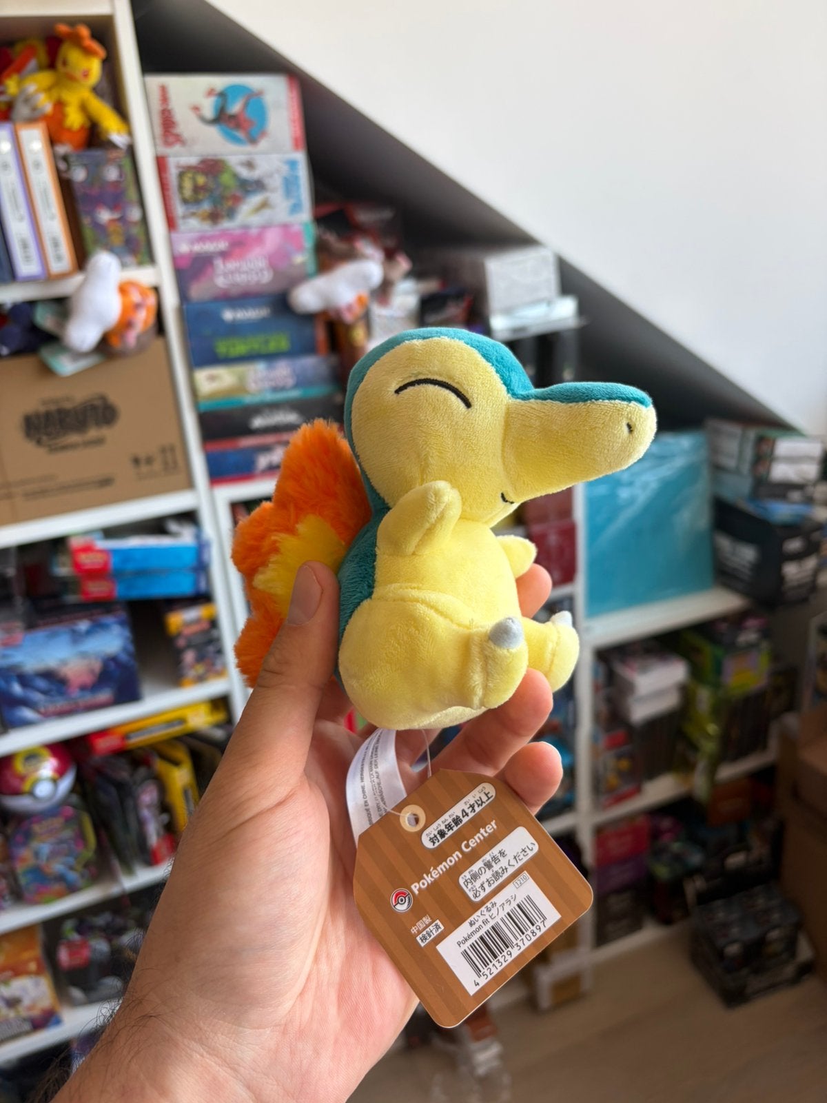 Pokémon Center Cyndaquil Plush – Pokémon Fit  With Tags, Ophalen of Verzenden, Zo goed als nieuw
