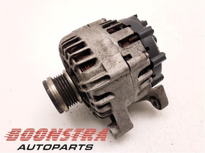 Dynamo van een Opel Insignia, Gebruikt, -, -, Opel