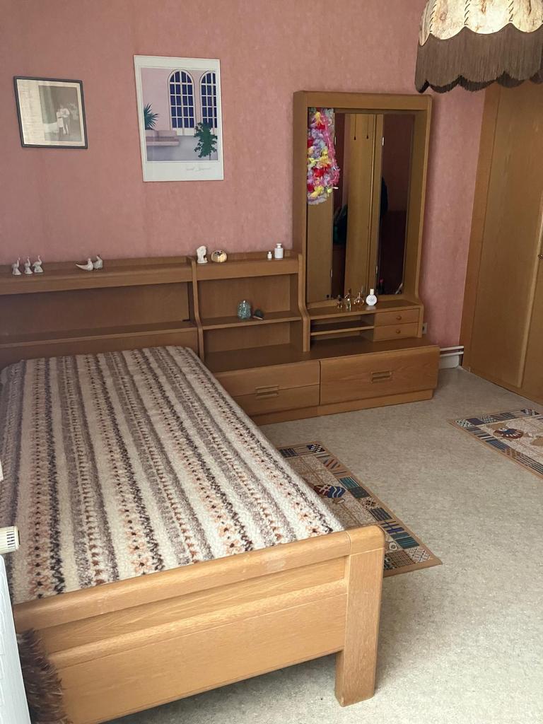Bed en kleerkast, Huis en Inrichting, Ophalen