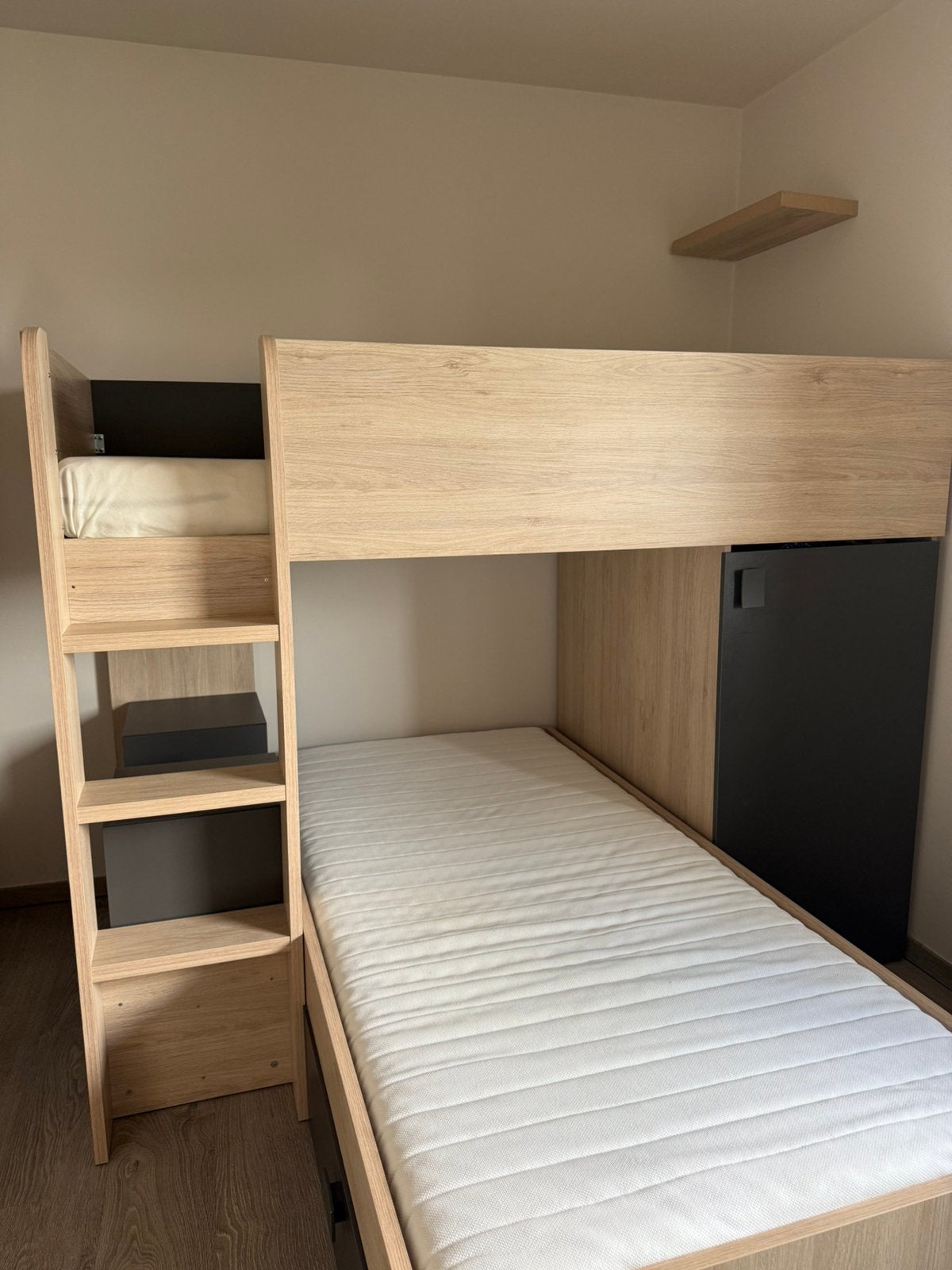 Kinder stapelbed met kast en opbergruimte, Ophalen, Gebruikt, Stapelbed
