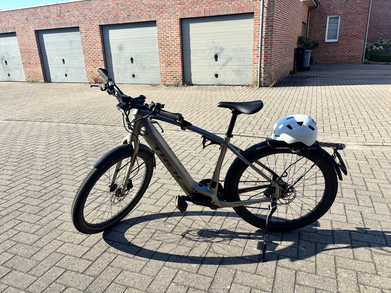 Speedpedelec Trek met helm, Fietsen en Brommers, Fietsen | Jongens, Gebruikt, Ophalen