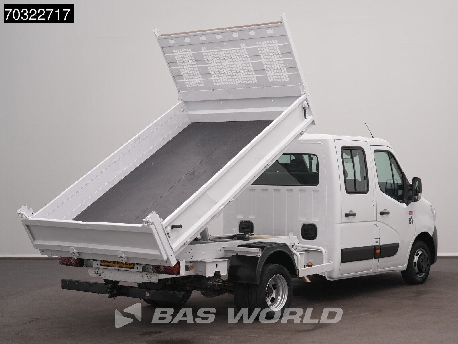 Renault Master 130PK Kipper Dubbel Cabine 3500kg trekhaak Ai, Auto's, Bestelwagens en Lichte vracht, Gebruikt, Euro 6, 4 cilinders