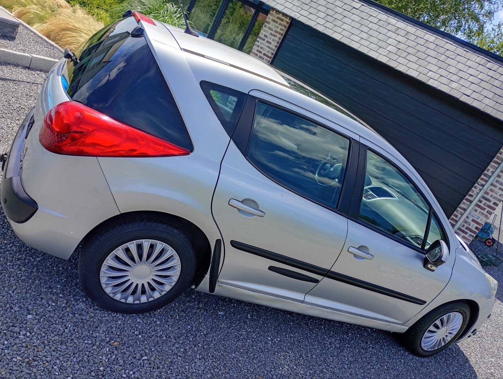 Peugeot 207 ,1.4 benzine break, 2011, 139000 km, Achat, Entreprise, Alarme, Break