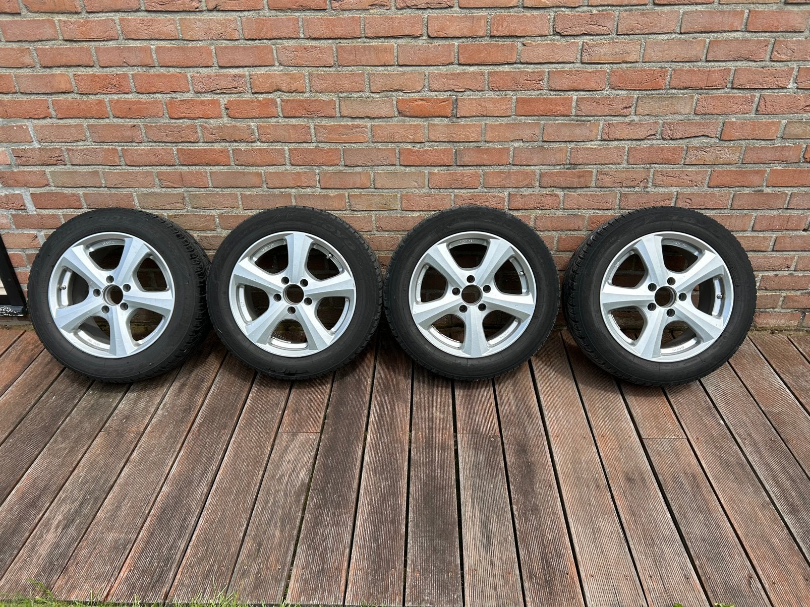 Aluminium velgen met sensoren voor bandenspanning, Auto-onderdelen, Banden en Velgen, Ophalen, Winterbanden, Velg(en)
