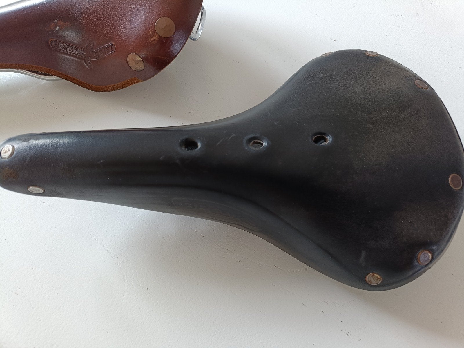 Brooks Swift en Brooks B17, Ophalen, Zo goed als nieuw, Brooks B.17, Leer