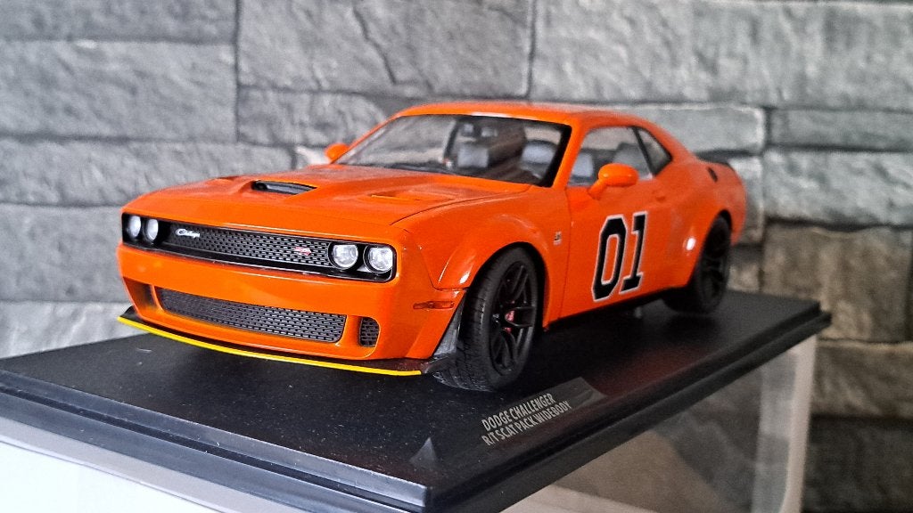 Dodge Challenger R/T Scat Pack Widebody 1/18ème, Enlèvement ou Envoi, Solido, Voiture, Solido