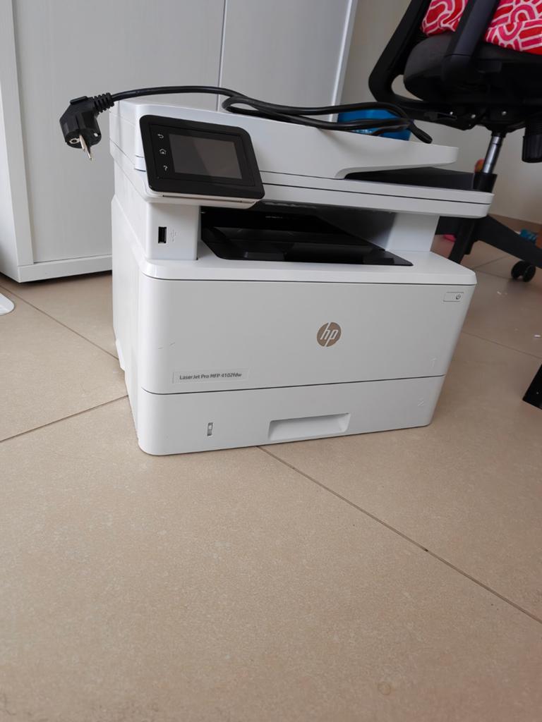HP laserprinter zwart-wit. Garantie tem 12/2026, Computers en Software, Printers, Ophalen, Laserprinter, Printer