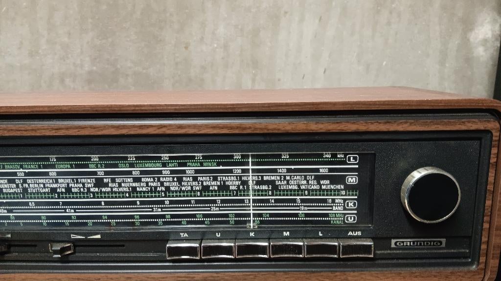 vintage radio, Ophalen, Gebruikt, Radio