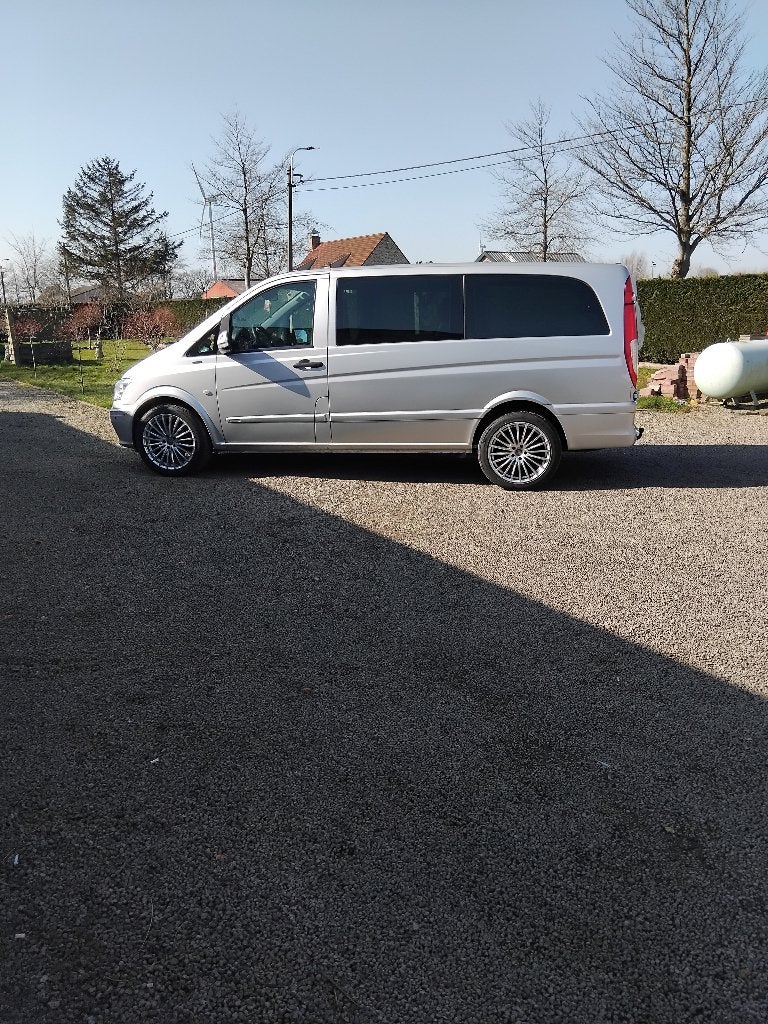 Mercedes vito bj 2012 automaat 3liter v6 252000 km, Auto's, Automaat, Achterwielaandrijving, Zwart, 1200 kg
