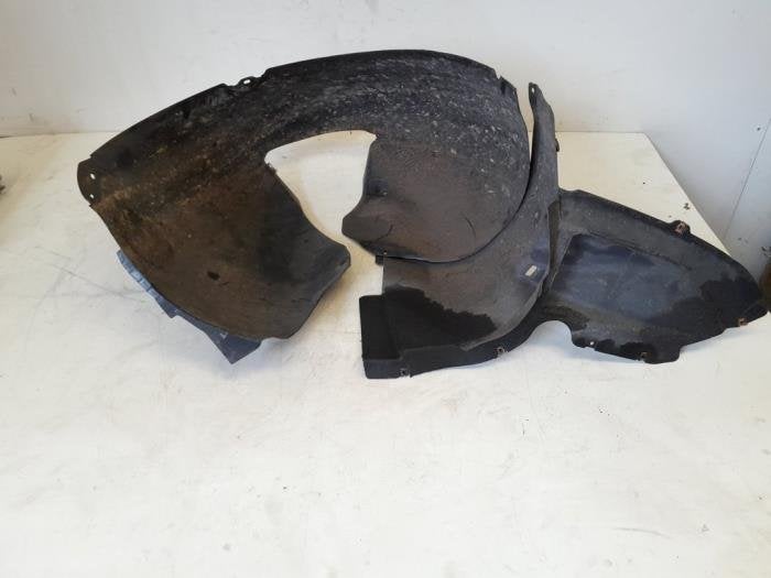 Passage de roue d'un Volkswagen Passat, Volkswagen, -, 3 mois de garantie, Utilisé