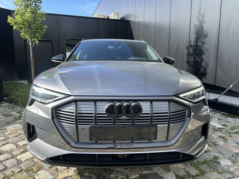 Audi E-Tron, Autos, Achat, Entreprise, 417 km, Autres couleurs