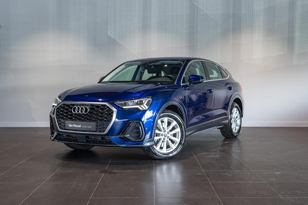 Audi Q3 Sportback 45 TFSI e S tronic SPORTBACK, Auto's, Audi, Stof, 4 cilinders, Blauw, Plug-in hybride
