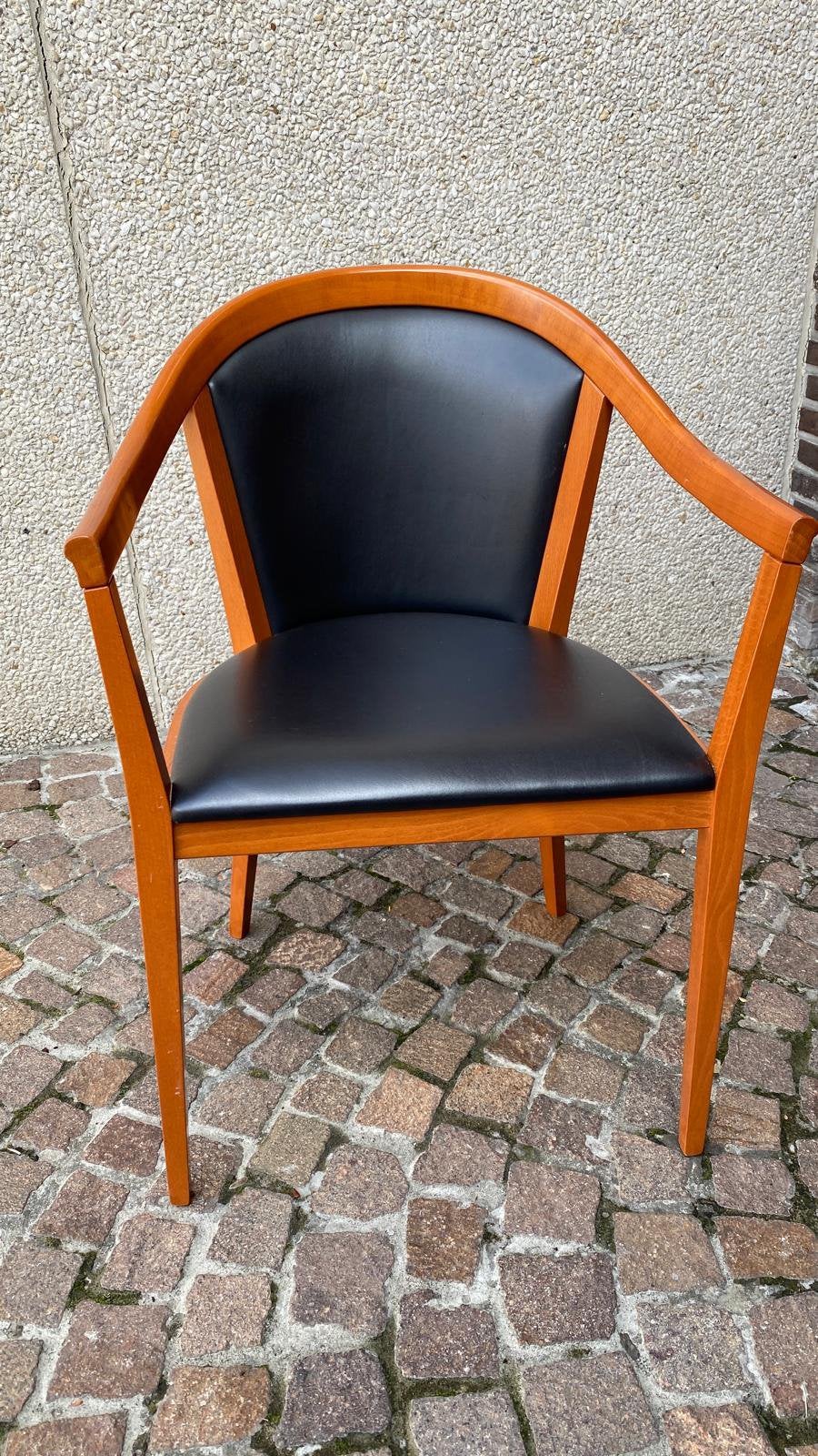 Vintage Design Armstoel – Zwart & Hout – Perfecte Staat!, Ophalen, Zo goed als nieuw, Zwart