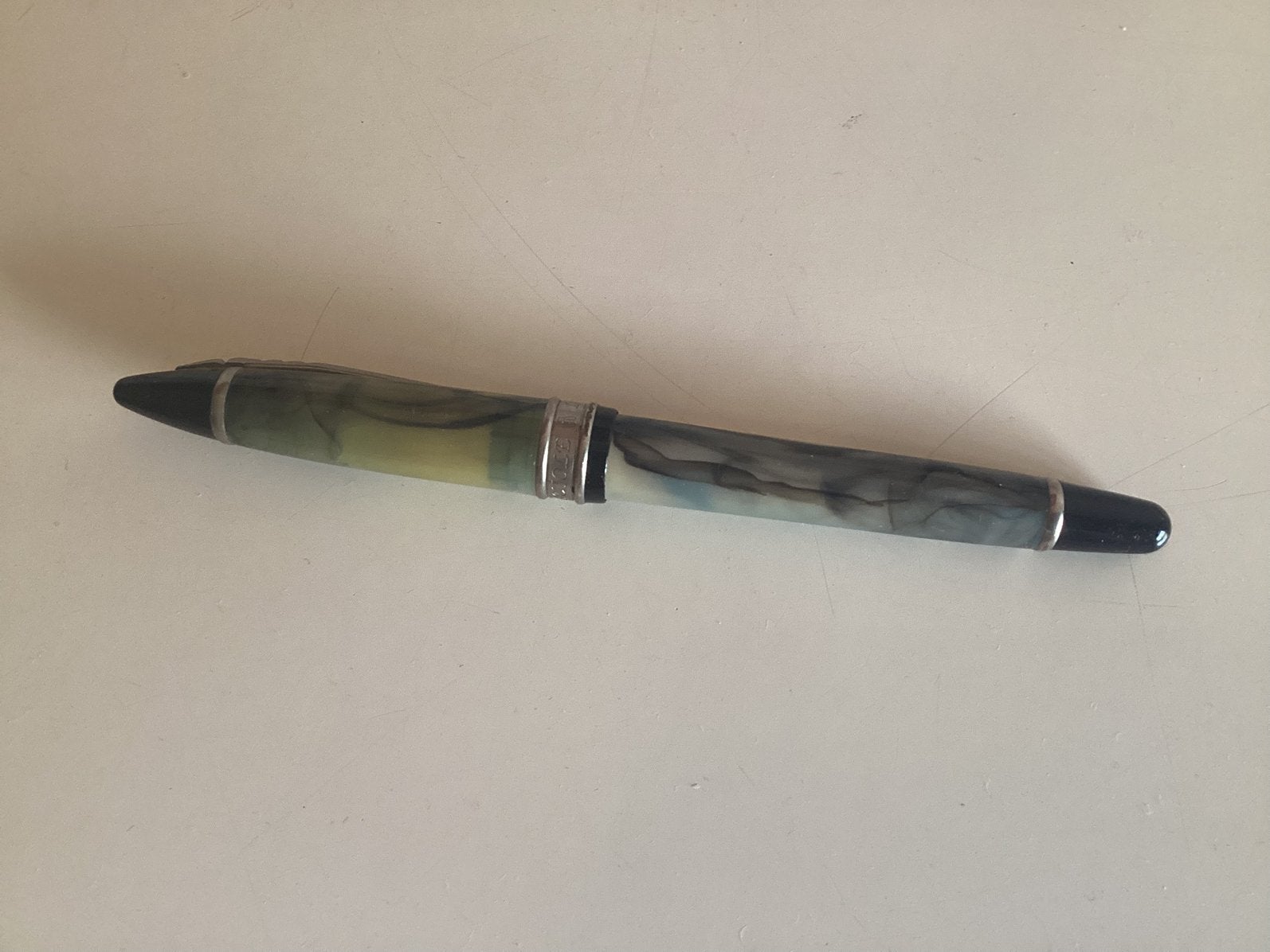 Laguiole vintage vulpen, Verzamelen, Ophalen of Verzenden, Zo goed als nieuw, Vulpen