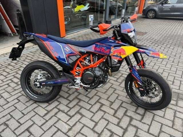 KTM 690 SMC R SUPERMOTO REDBULL, Motos, Entreprise, Neuf, Permis Moto A2 minimum, ABS