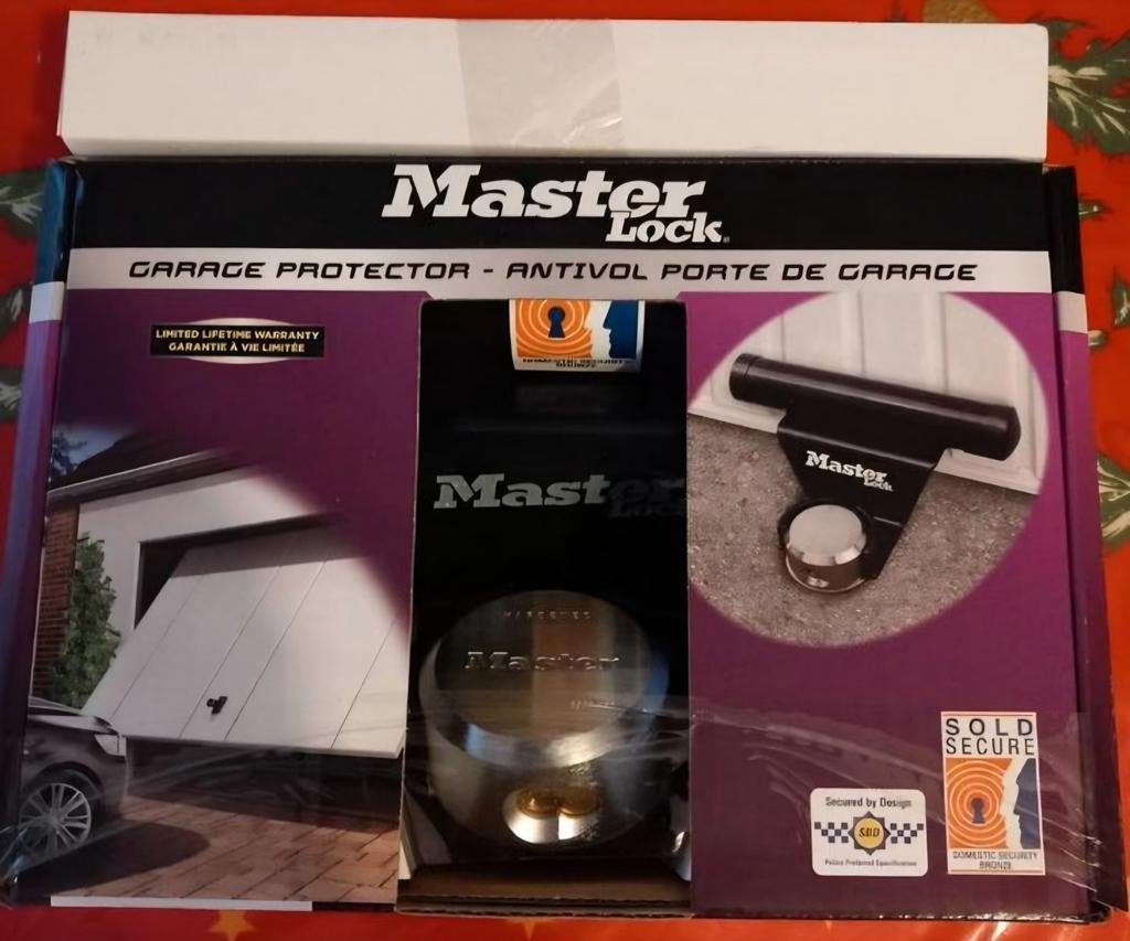 Masterlock antidiefstal garagedeur 85 euro

In tweevoud ontv